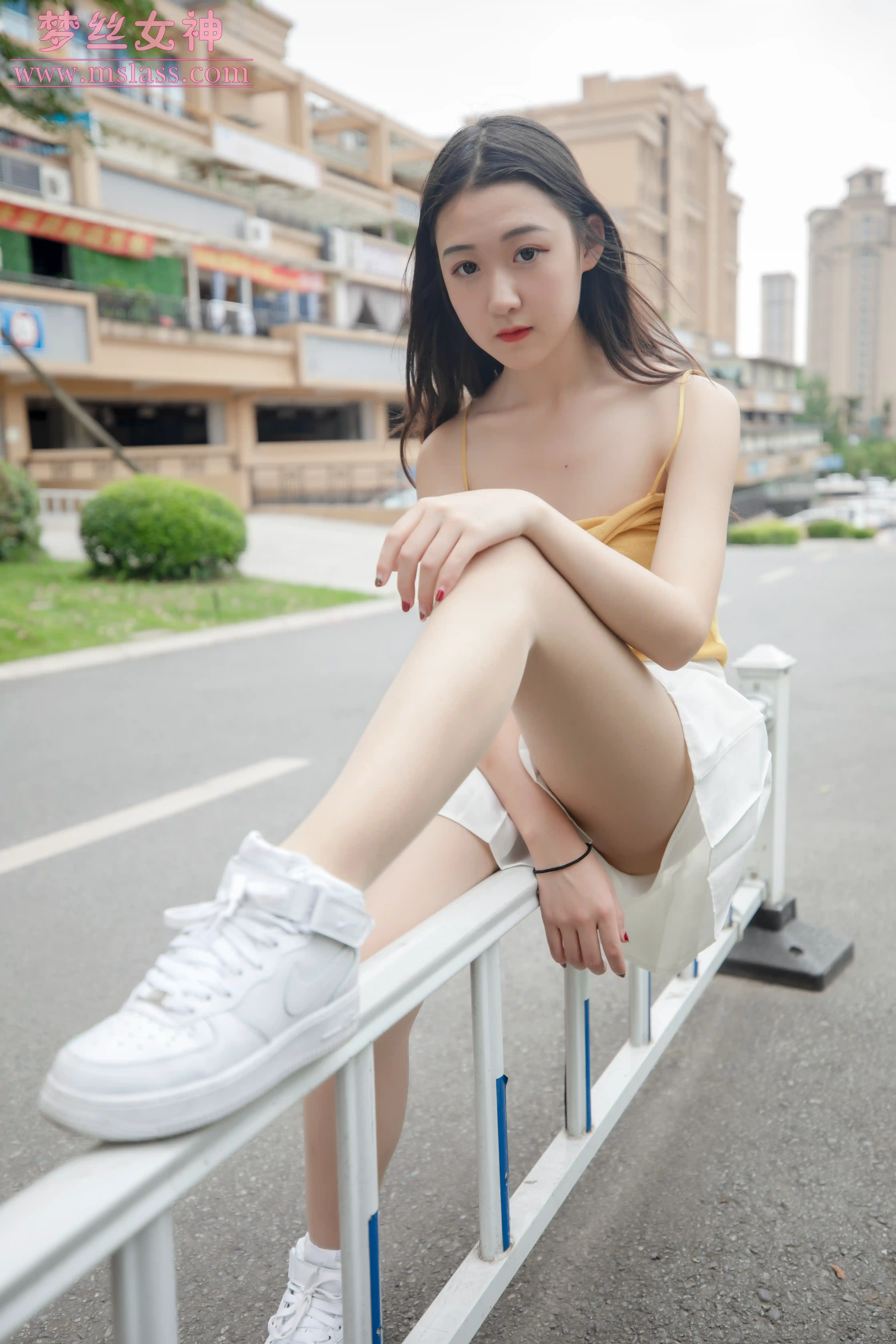 [MSLASS梦丝女神] 2019-06-26 NO.043 兮兮 庄园的小甜心 [72+1P／343MB]-第5张