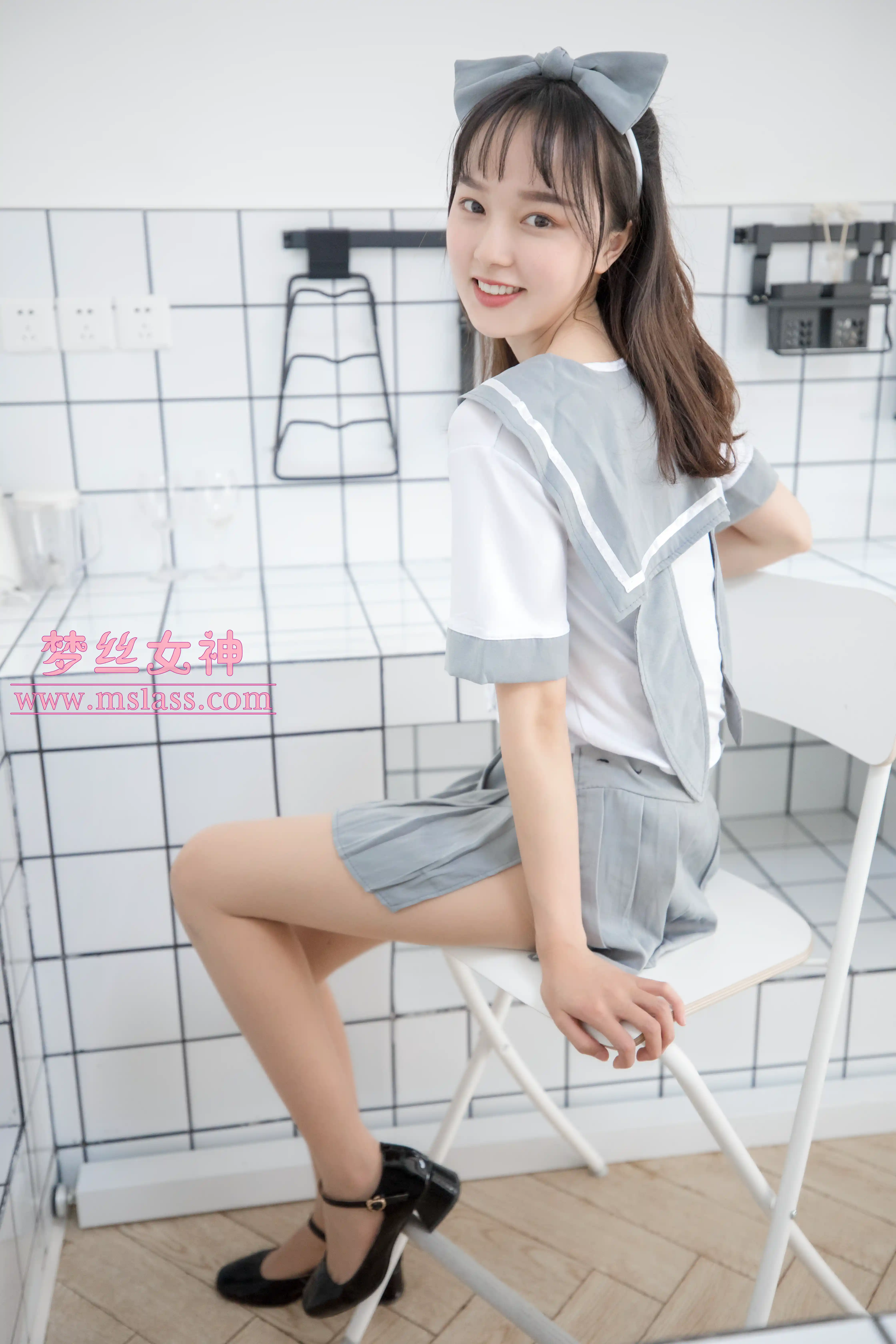 [MSLASS梦丝女神] 2019-05-27 NO.033 玥玥 白色丝袜空间 [80+1P1V／1.34GB]-第4张
