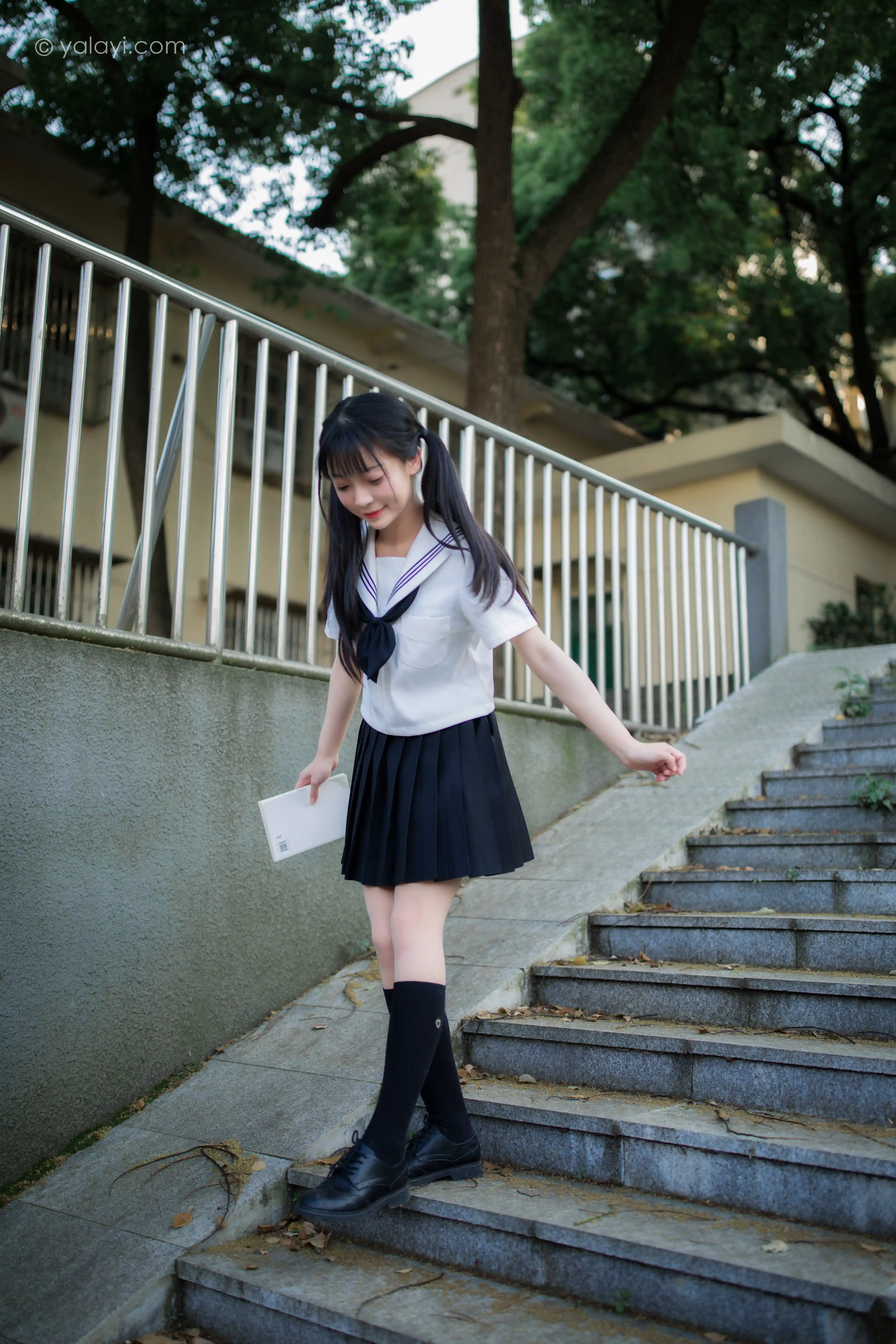 [YALAYI雅拉伊] 2020.07.20 NO.671 妙妙《放学一起走》[41P+1P360M]-第7张