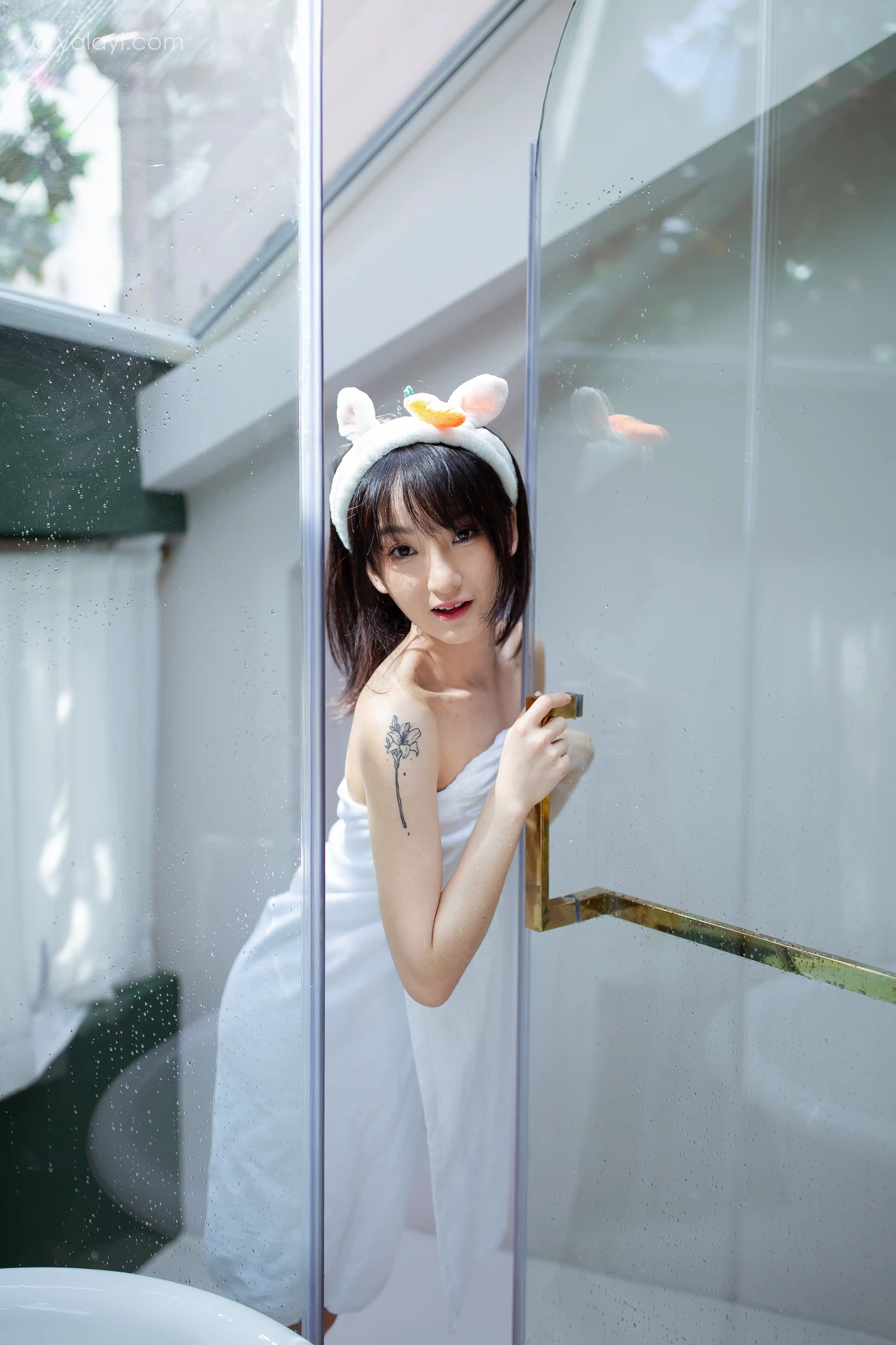 [YALAYI雅拉伊] 2020.08.06 NO.684 落落《清凉一夏》[47P+1P361M]-第8张