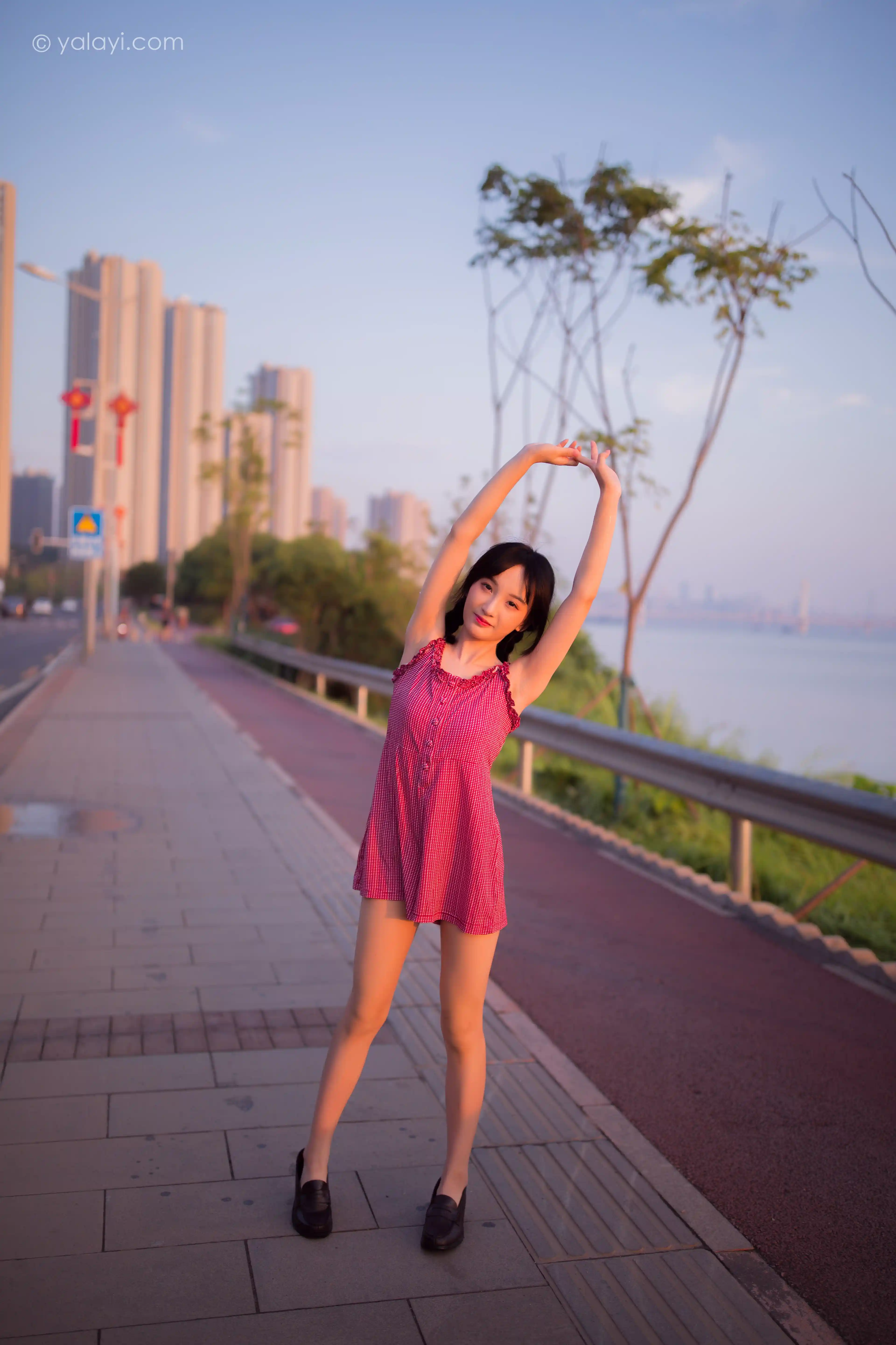 [YALAYI雅拉伊] 2020.09.09 Y700 周周《杨柳岸》[48P+1P316M]-第7张