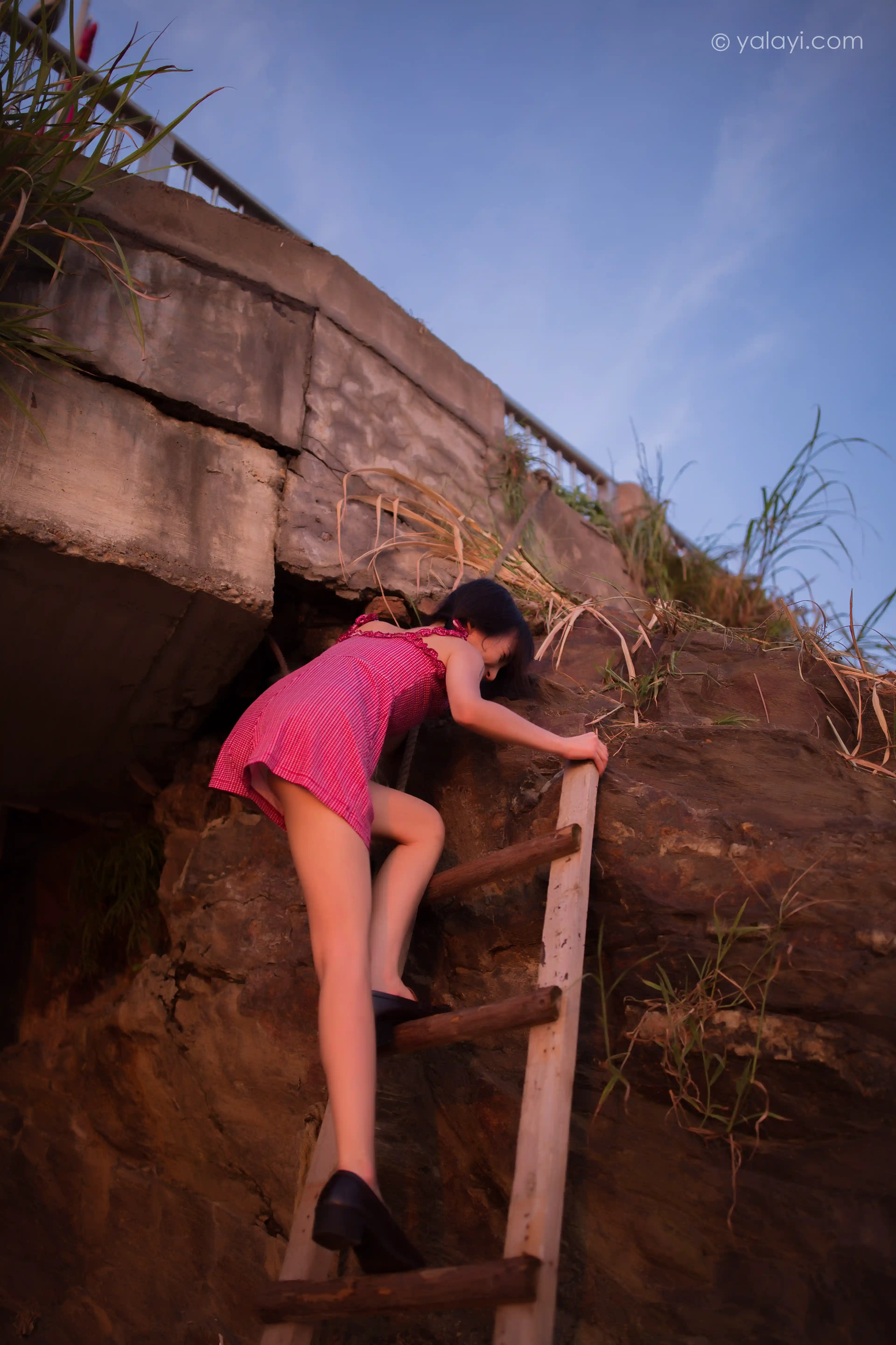 [YALAYI雅拉伊] 2020.09.14 NO.702 落落《暮色》[53+1P／316MB]-第10张