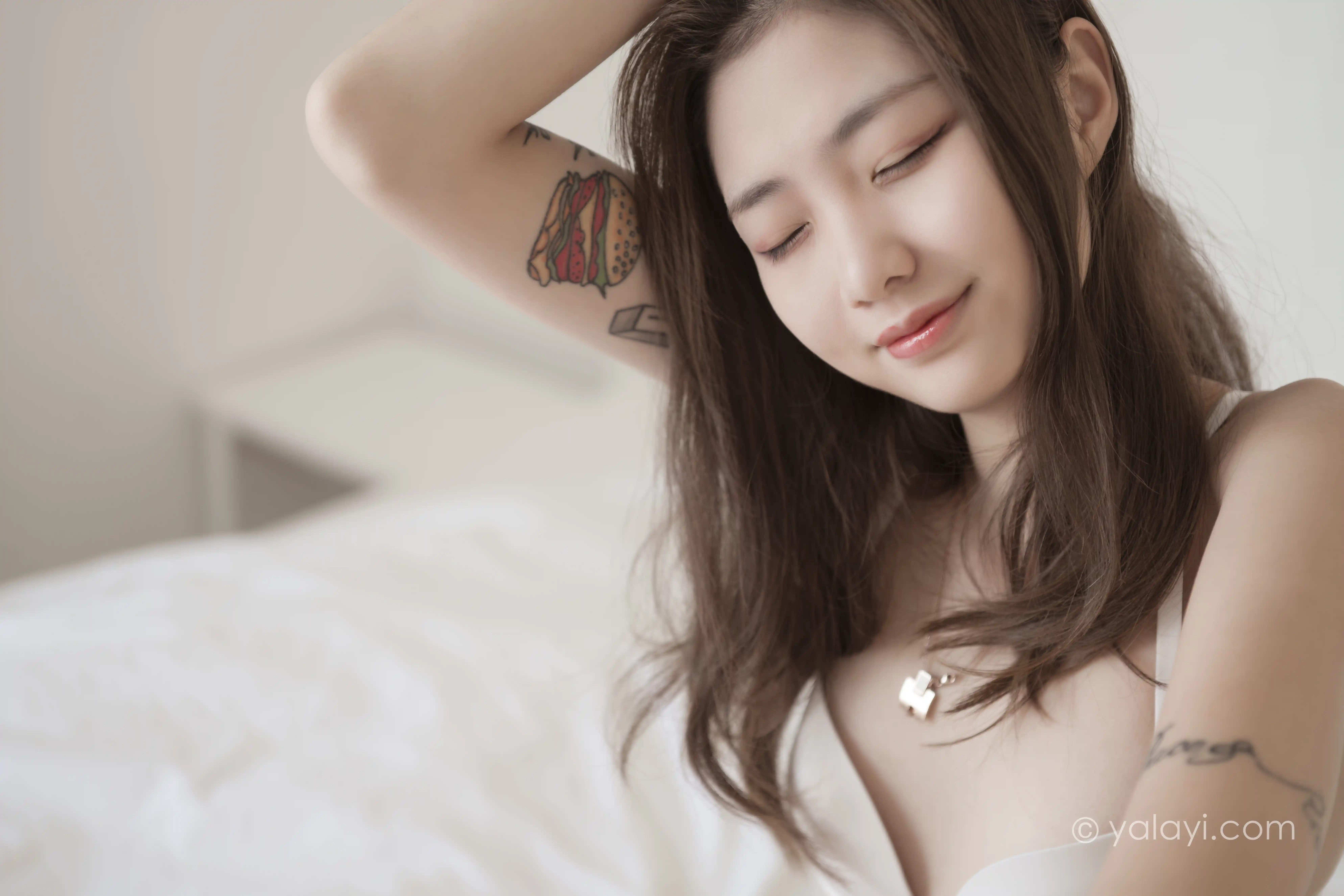 [YALAYI雅拉伊] 2020.09.21 NO.705 鸭鸭《洁白的少女呀》[41P+1P459M]-第5张