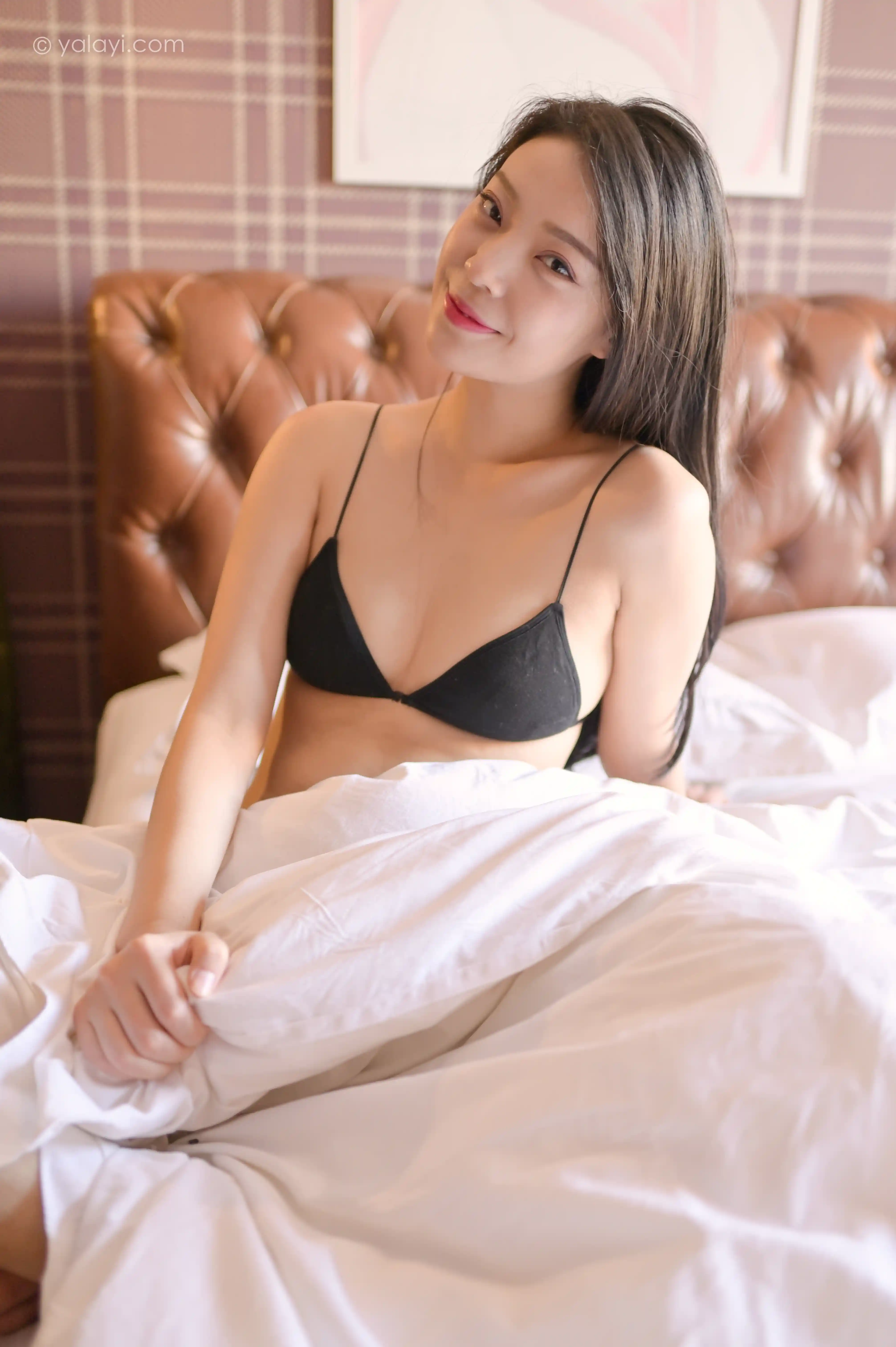 [YALAYI雅拉伊] 2020.11.21 NO.729 楚薇《鲜肤一何润》[49P+1P／652M]-第4张