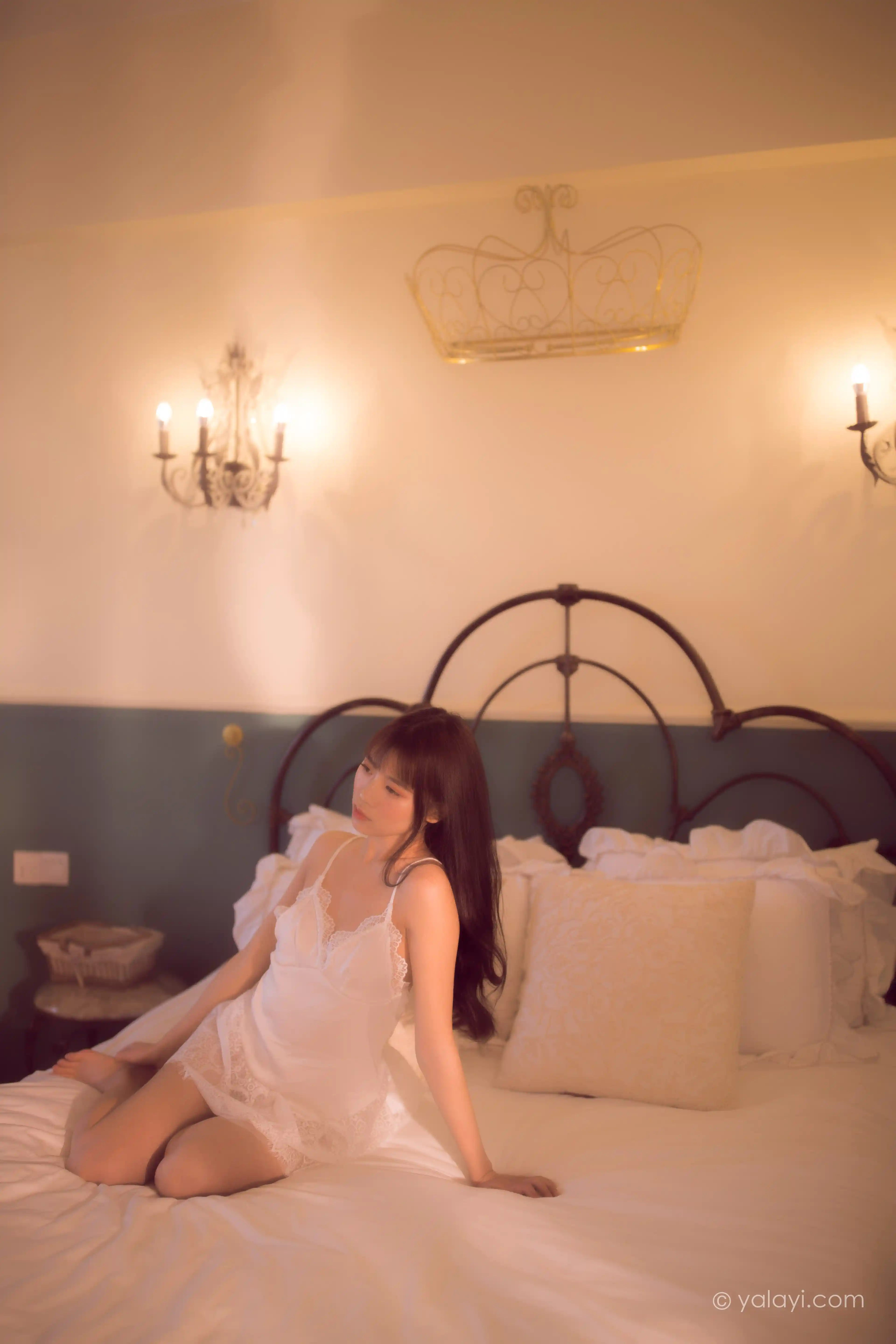 [YALAYI雅拉伊] 2021.03.03 NO.769 拥抱着你送的花 京京[47+1P／233MB]-第3张