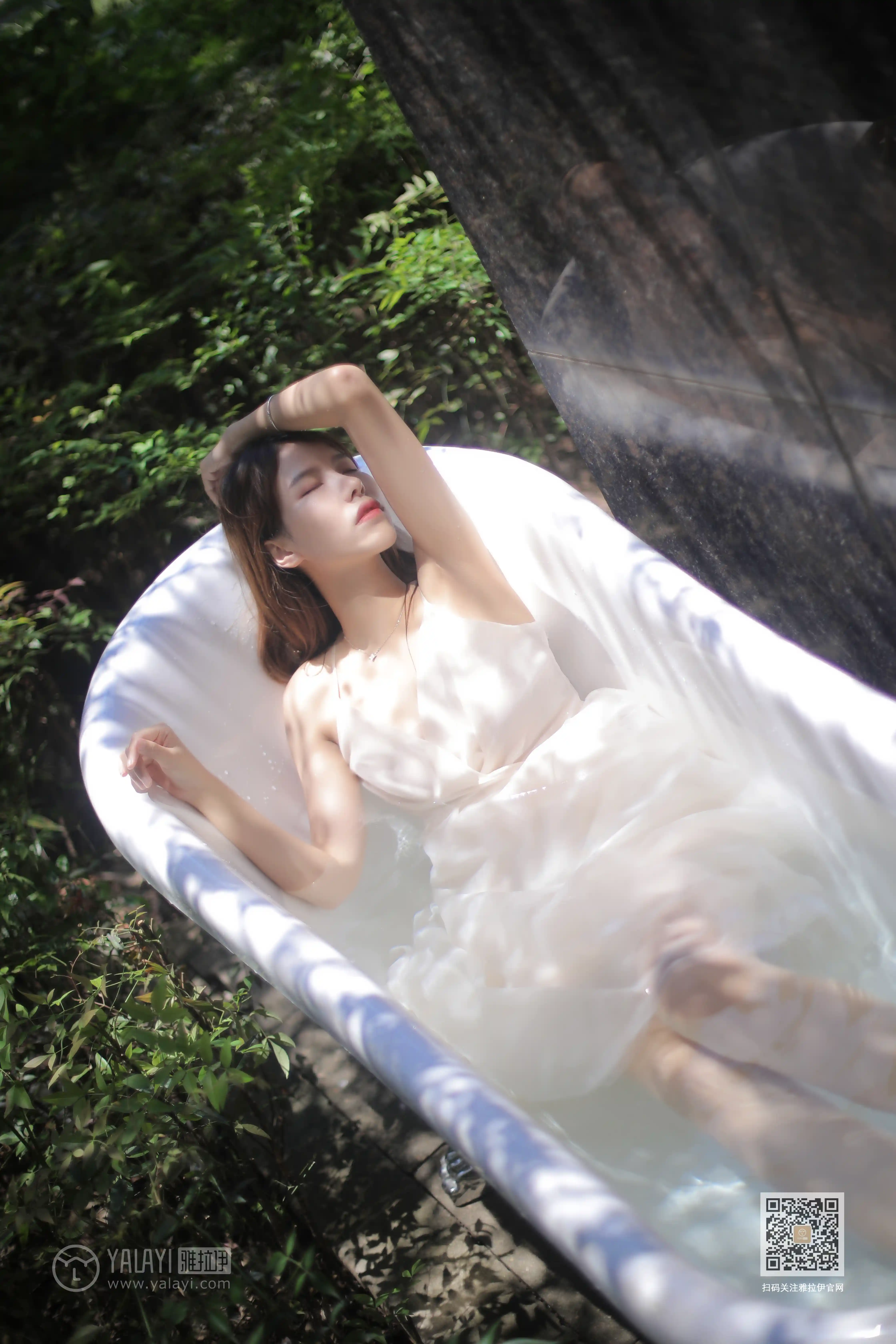 [YALAYI雅拉伊] No.452 天浴 令狐美 [47+1P558MB]-第4张