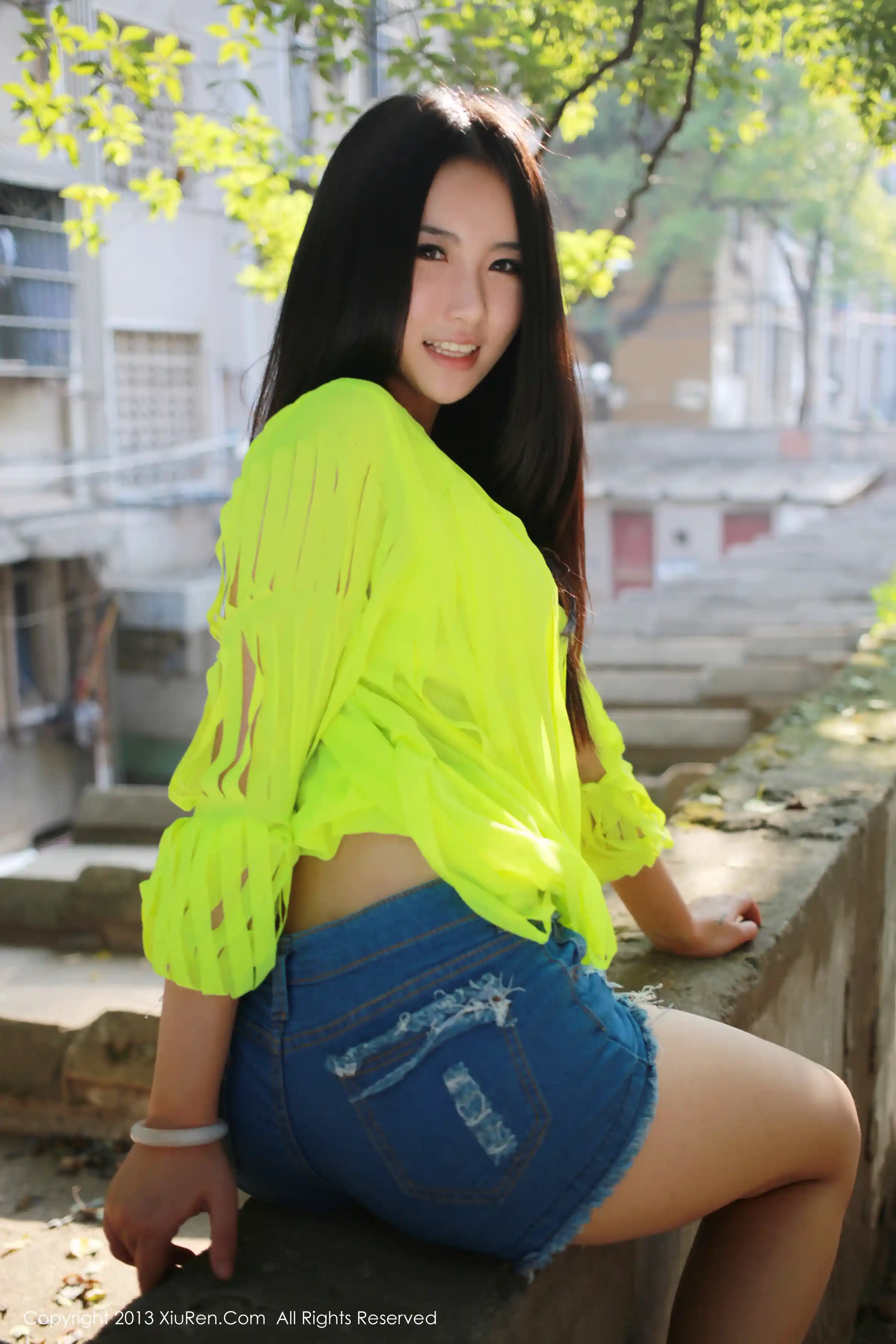 [秀人] 2013.09.24 NO.0017 MOON嘉依-第2张